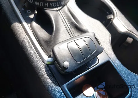 2019 Kia Sportage Lx z USA, uszkodzony, nr VIN KNDPM3AC6K7597419